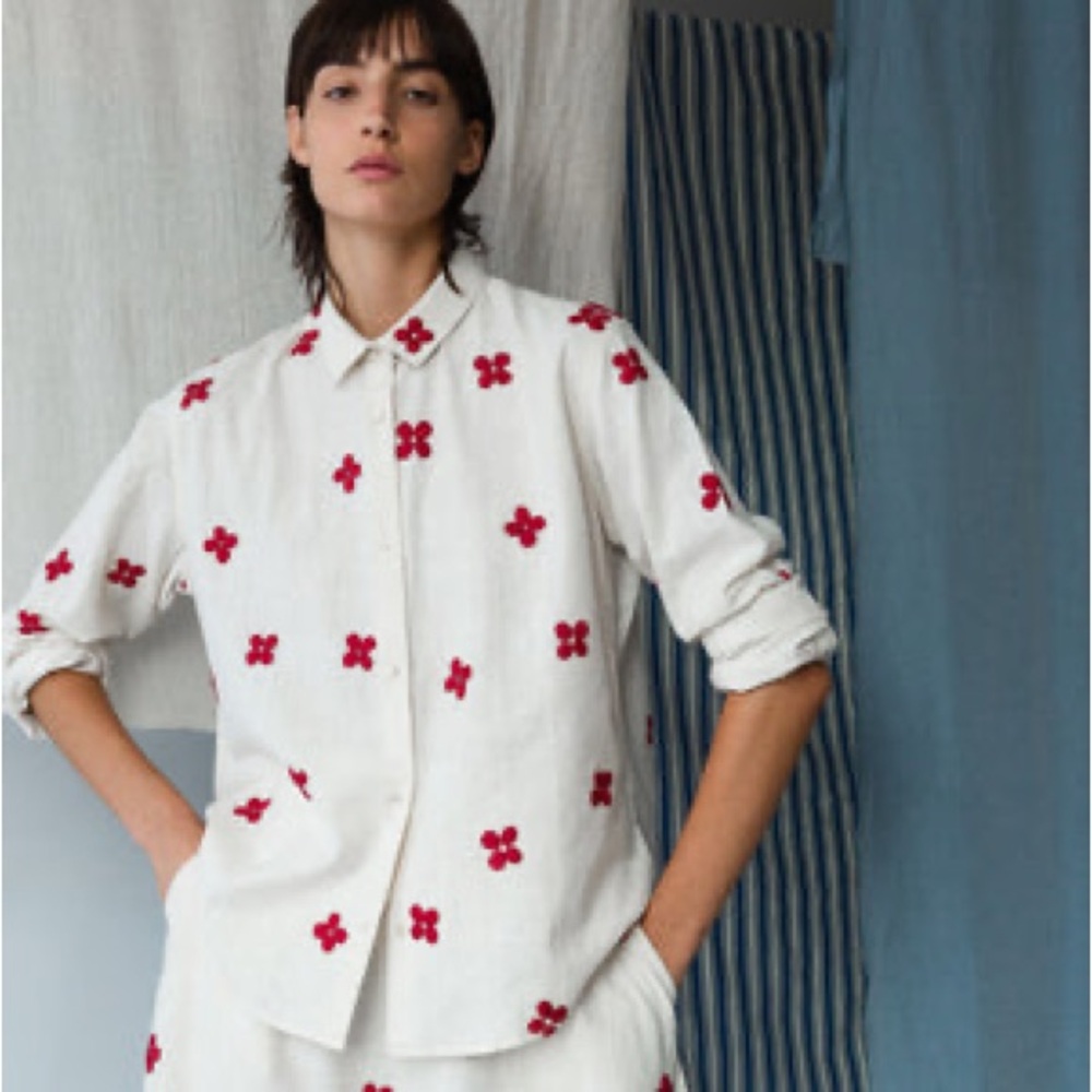 ISO Caron Callahan shirt